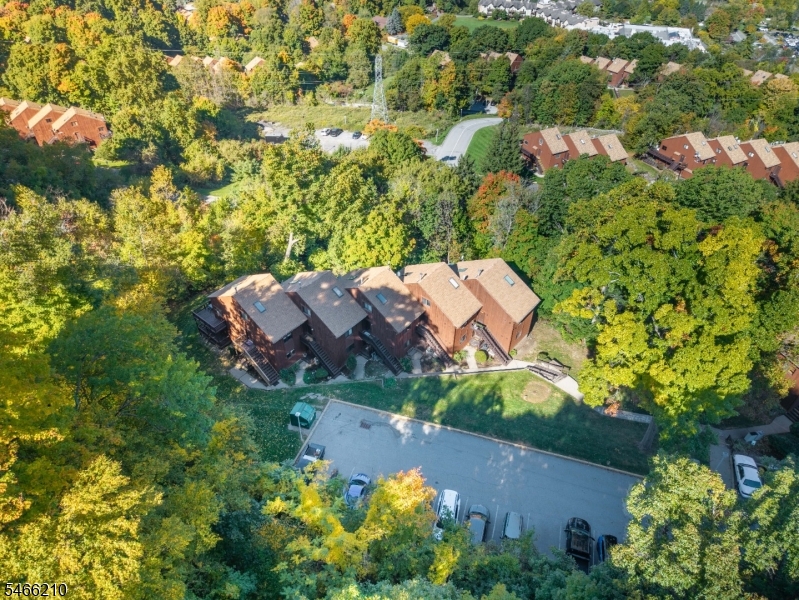 1 Red Lodge Dr, Unit 6 Vernon NJ 07462