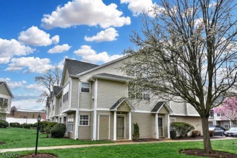11 Collura Lane Clifton NJ 07012