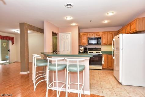 11 Collura Lane Clifton NJ 07012