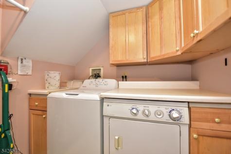 11 Collura Lane Clifton NJ 07012