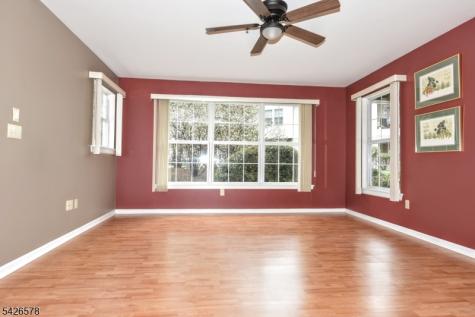 11 Collura Lane Clifton NJ 07012