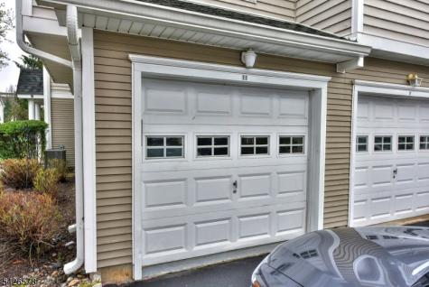 11 Collura Lane Clifton NJ 07012
