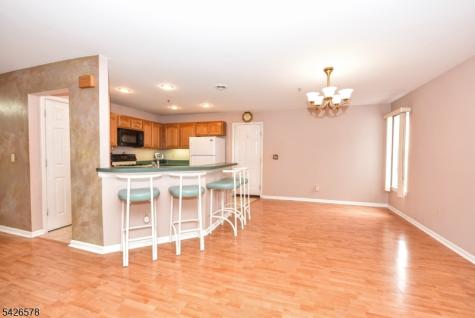 11 Collura Lane Clifton NJ 07012