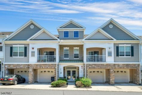 905 Brook Hollow Drive Hanover NJ 07981