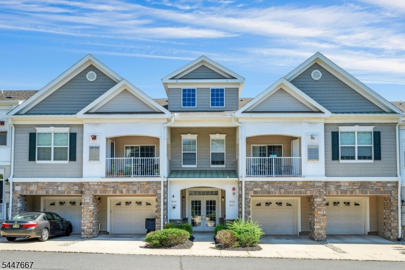 905 Brook Hollow Drive Hanover NJ 07981