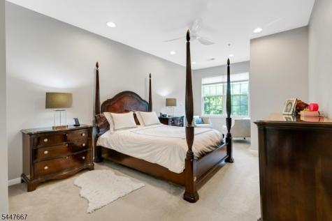 905 Brook Hollow Drive Hanover NJ 07981
