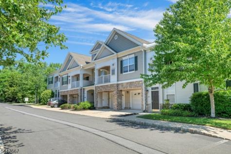 905 Brook Hollow Drive Hanover NJ 07981