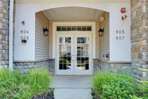905 Brook Hollow Drive Hanover NJ 07981