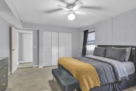 1003 Unicorn Way Clifton NJ 07011