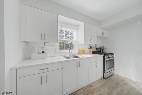 39 Wedgewood Drive Verona NJ 07044