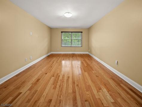 167 Raymound Boulevard Parsippany-troy Hills NJ 07054