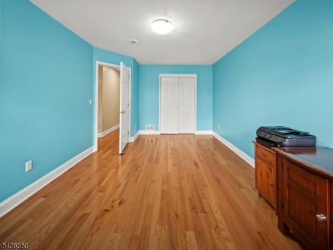 167 Raymound Boulevard Parsippany-troy Hills NJ 07054