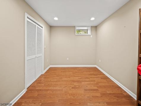 167 Raymound Boulevard Parsippany-troy Hills NJ 07054