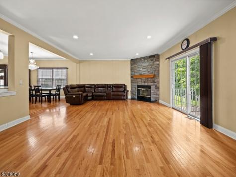 167 Raymound Boulevard Parsippany-troy Hills NJ 07054
