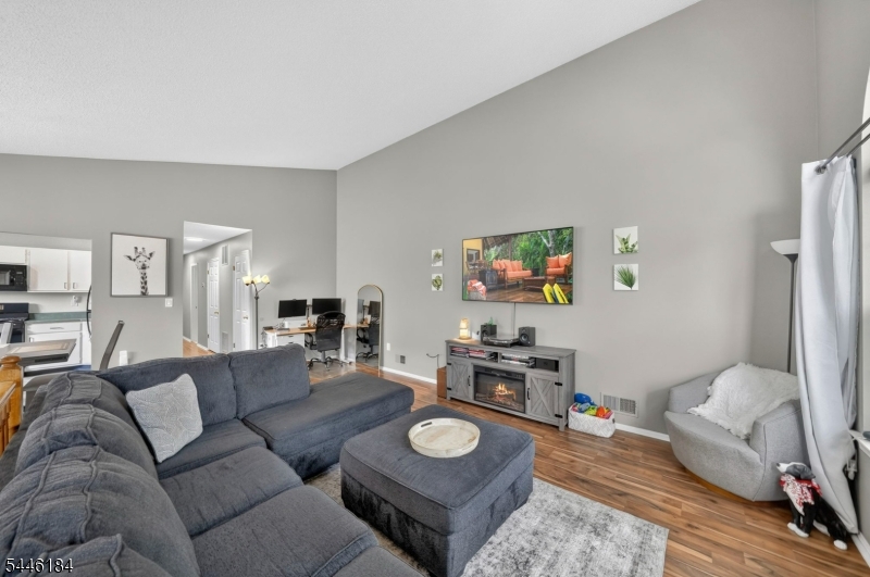 161 Gregory Lane Franklin NJ 08823