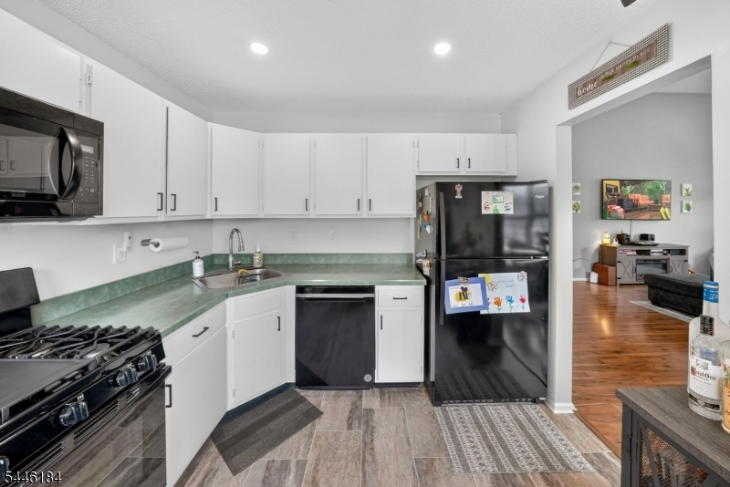 161 Gregory Lane Franklin NJ 08823
