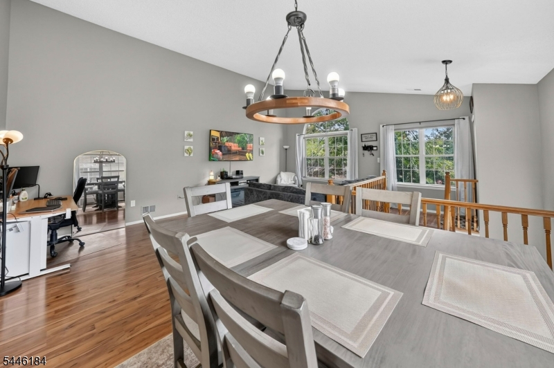 161 Gregory Lane Franklin NJ 08823