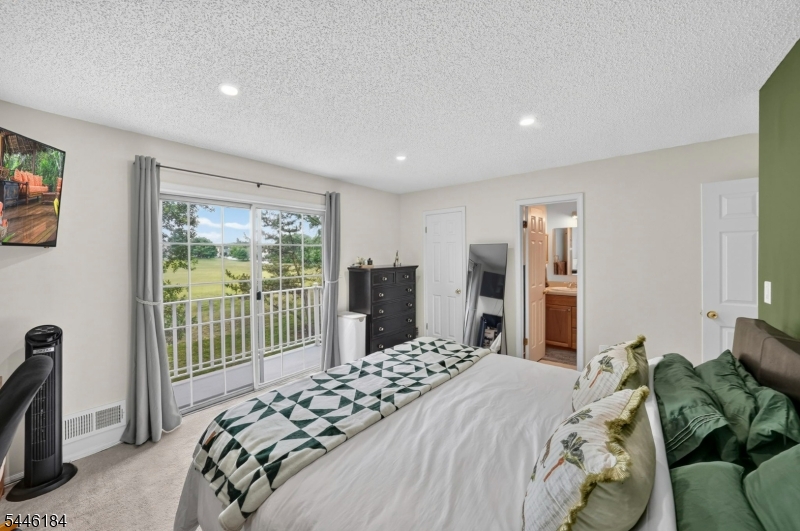 161 Gregory Lane Franklin NJ 08823