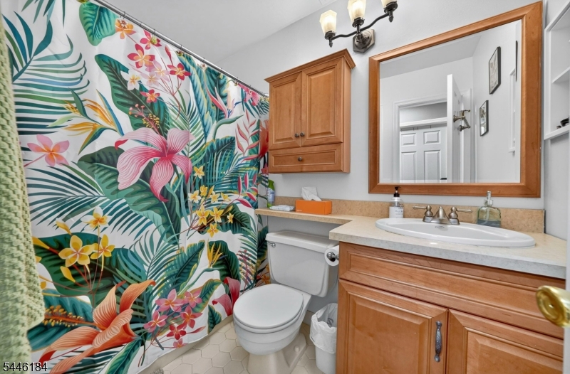 161 Gregory Lane Franklin NJ 08823