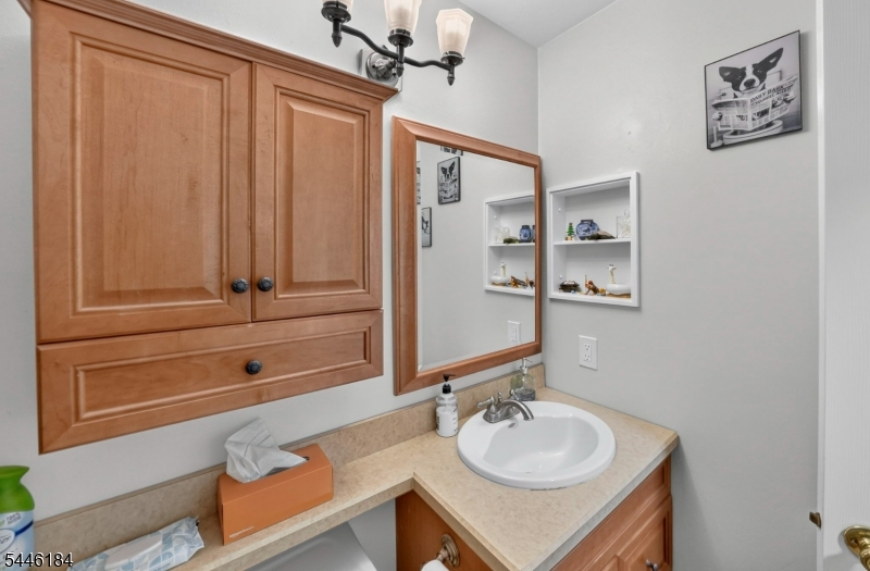 161 Gregory Lane Franklin NJ 08823