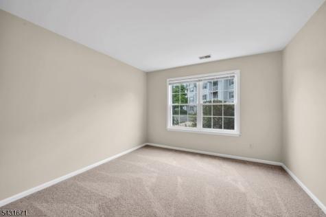 213 Stratford Place Bridgewater NJ 08805