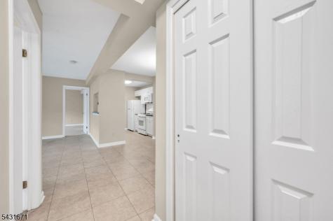 213 Stratford Place Bridgewater NJ 08805
