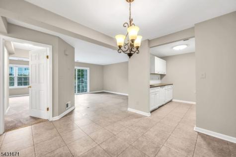 213 Stratford Place Bridgewater NJ 08805