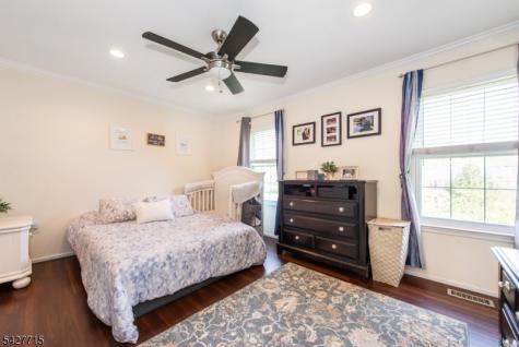 41 Gettysburg Way Lincoln Park NJ 07035