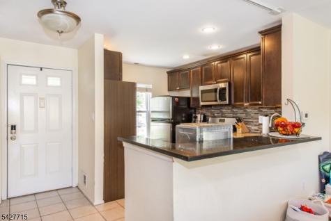 41 Gettysburg Way Lincoln Park NJ 07035
