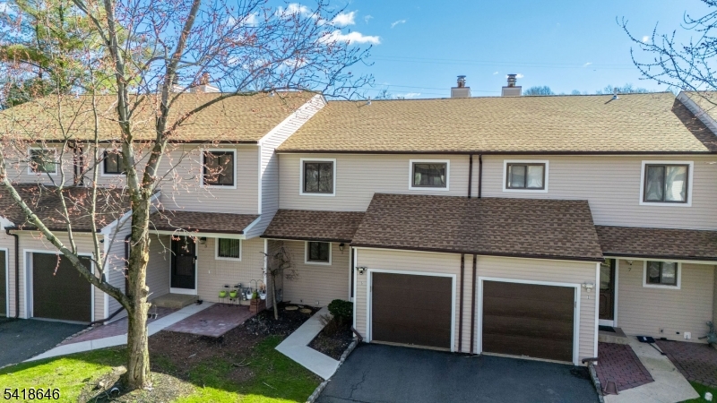 5 Lily Court Edison NJ 08820