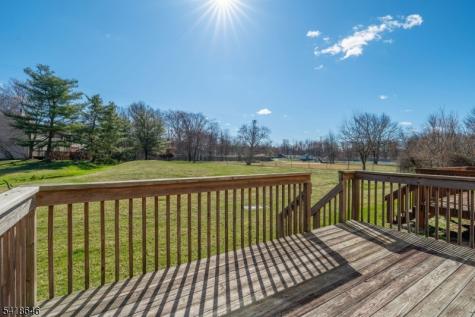 5 Lily Court Edison NJ 08820