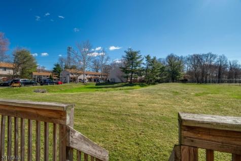 5 Lily Court Edison NJ 08820