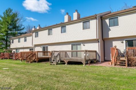 5 Lily Court Edison NJ 08820