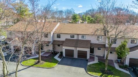 5 Lily Court Edison NJ 08820
