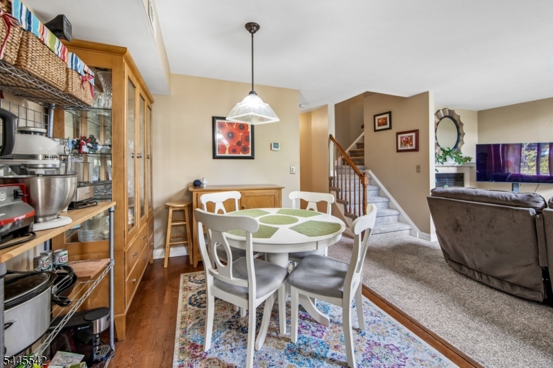 92 Ashley Court Bedminster NJ 07921