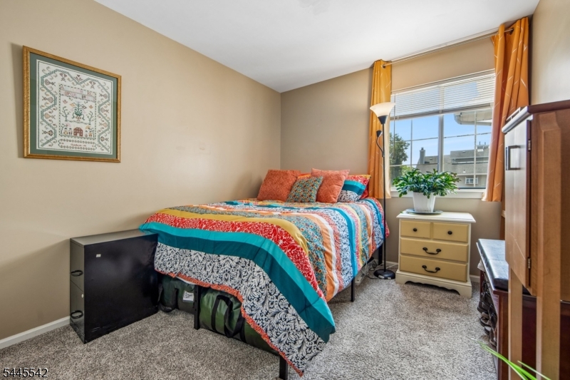 92 Ashley Court Bedminster NJ 07921