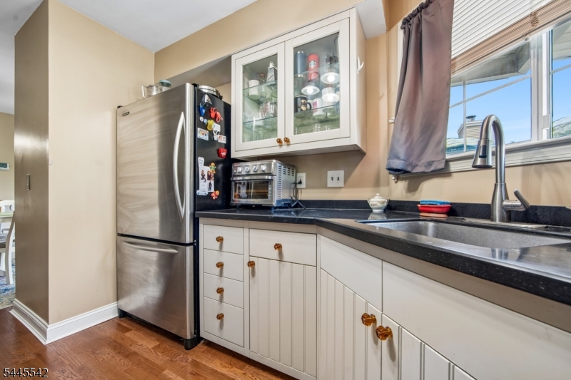 92 Ashley Court Bedminster NJ 07921