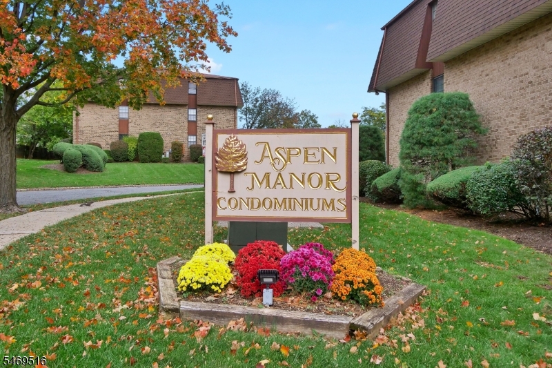 296 Alpine Way Woodbridge NJ 07095