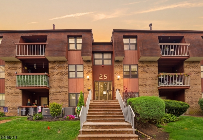 296 Alpine Way Woodbridge NJ 07095