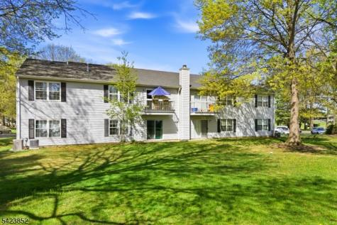 102 Morgan Place East Brunswick NJ 08816