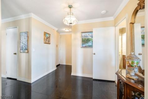 200 Winston Dr-c0109 Cliffside Park NJ 07010