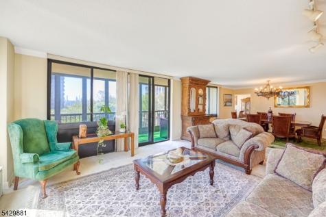 200 Winston Dr-c0109 Cliffside Park NJ 07010
