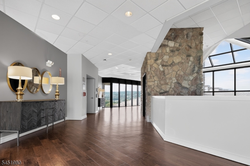 2 Chamonix Drive Vernon NJ 07462