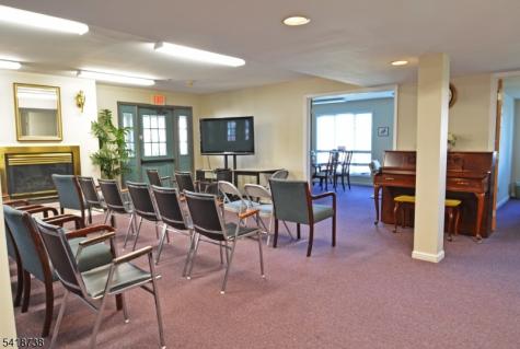 37 Park Edge Berkeley Heights NJ 07922