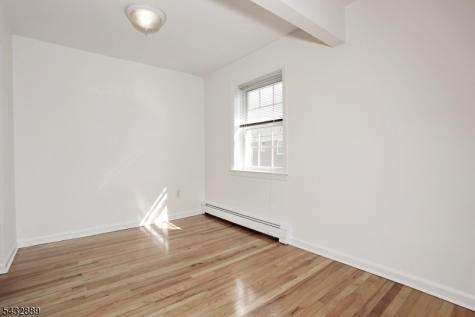 565 Grove Street Clifton NJ 07013