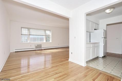 565 Grove Street Clifton NJ 07013