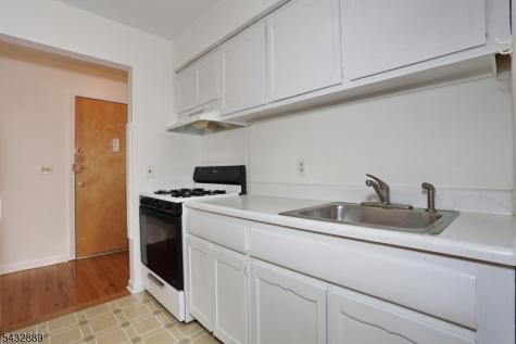 565 Grove Street Clifton NJ 07013