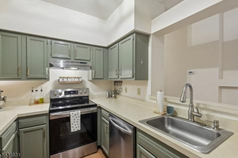 15 Wescott Road Bedminster NJ 07921