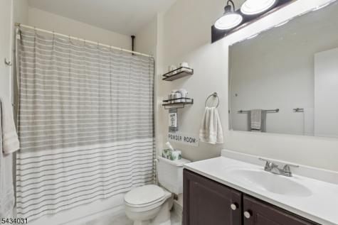 15 Wescott Road Bedminster NJ 07921