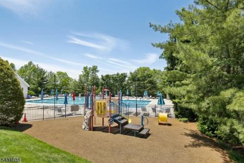 15 Wescott Road Bedminster NJ 07921